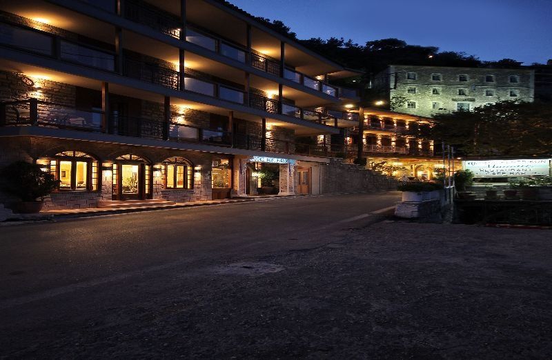 Kentrikon Hotel Langadhia Exteriör bild