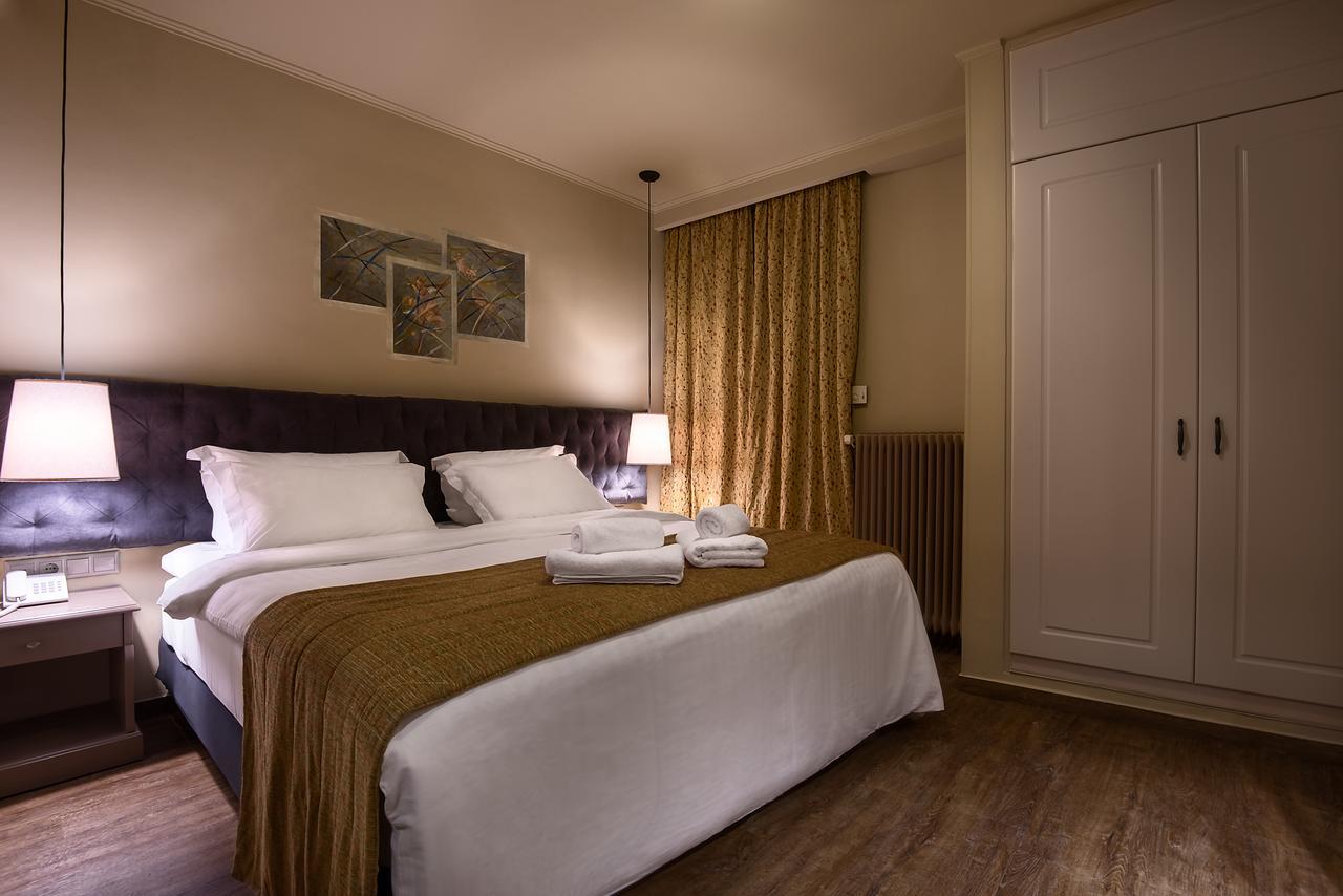 Kentrikon Hotel Langadhia Exteriör bild