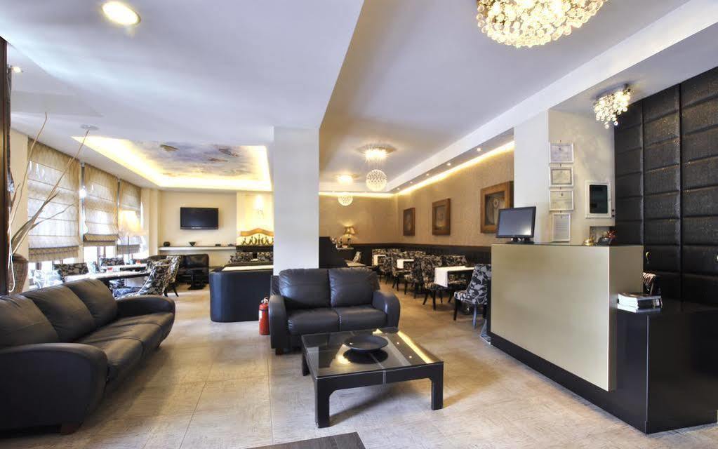 Kentrikon Hotel Langadhia Exteriör bild